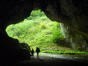 eine Höhle am Wegesrand